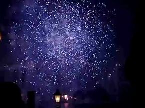 290px-fireworks321.jpg